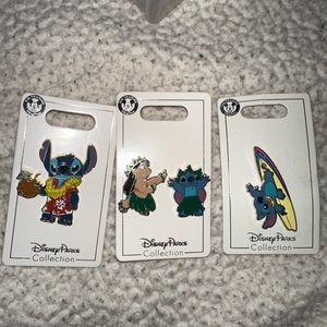 Disney Pin Set